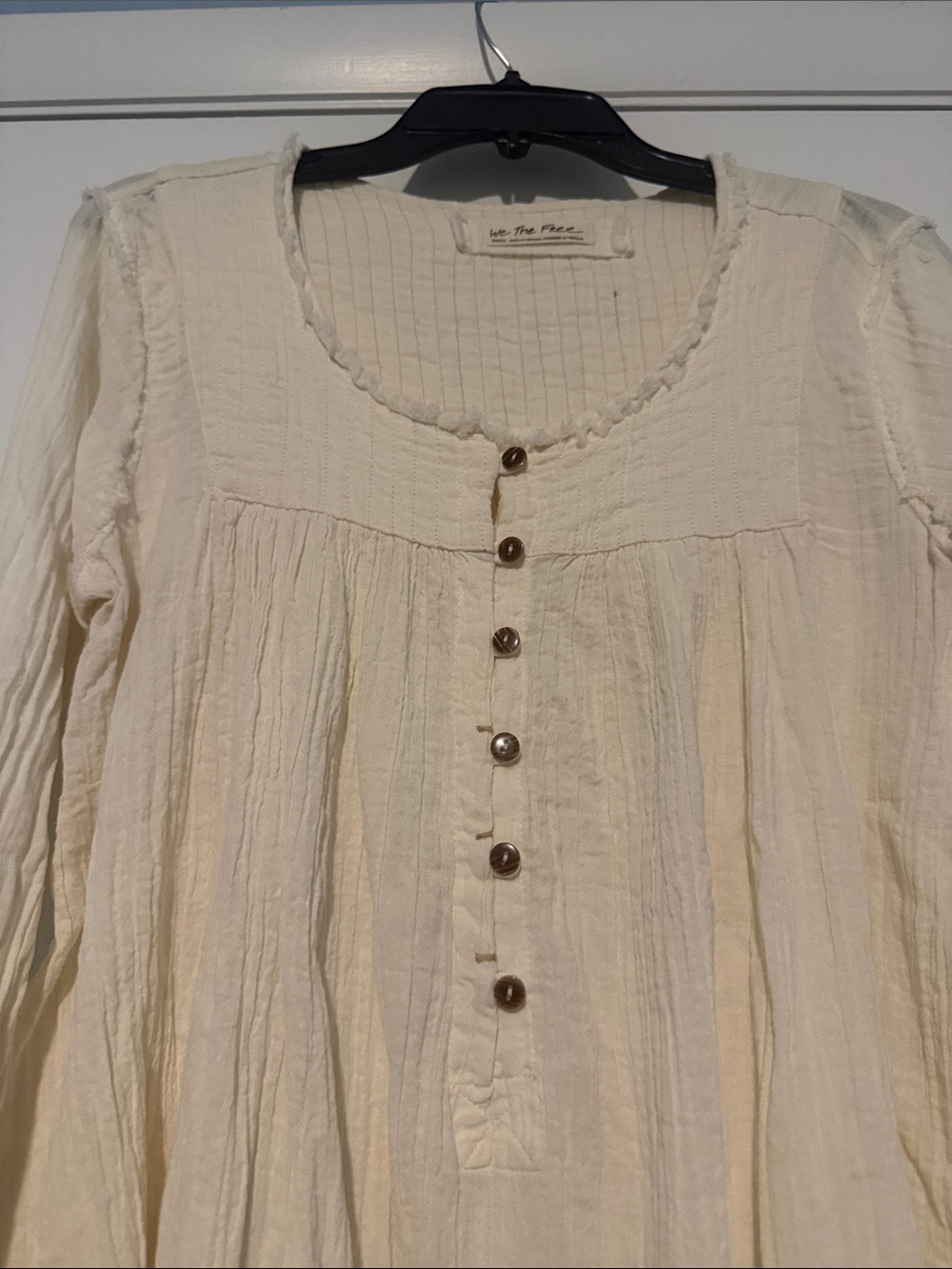 We The Free Light Cream Button-Front Long Sleeve Tunic Top - Picture 3 of 6
